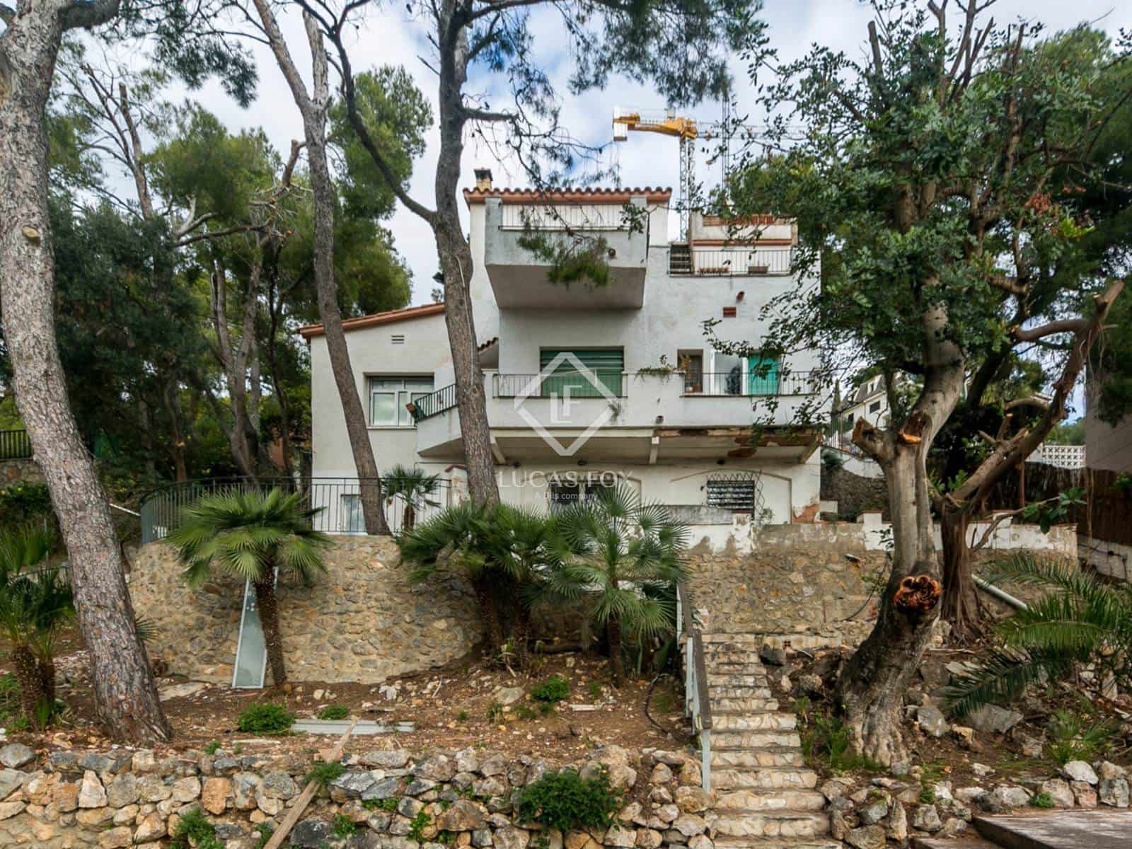 Villa til salgs i Castelldefels med svømmebasseng - € 990 000 (Ref: 9460594)