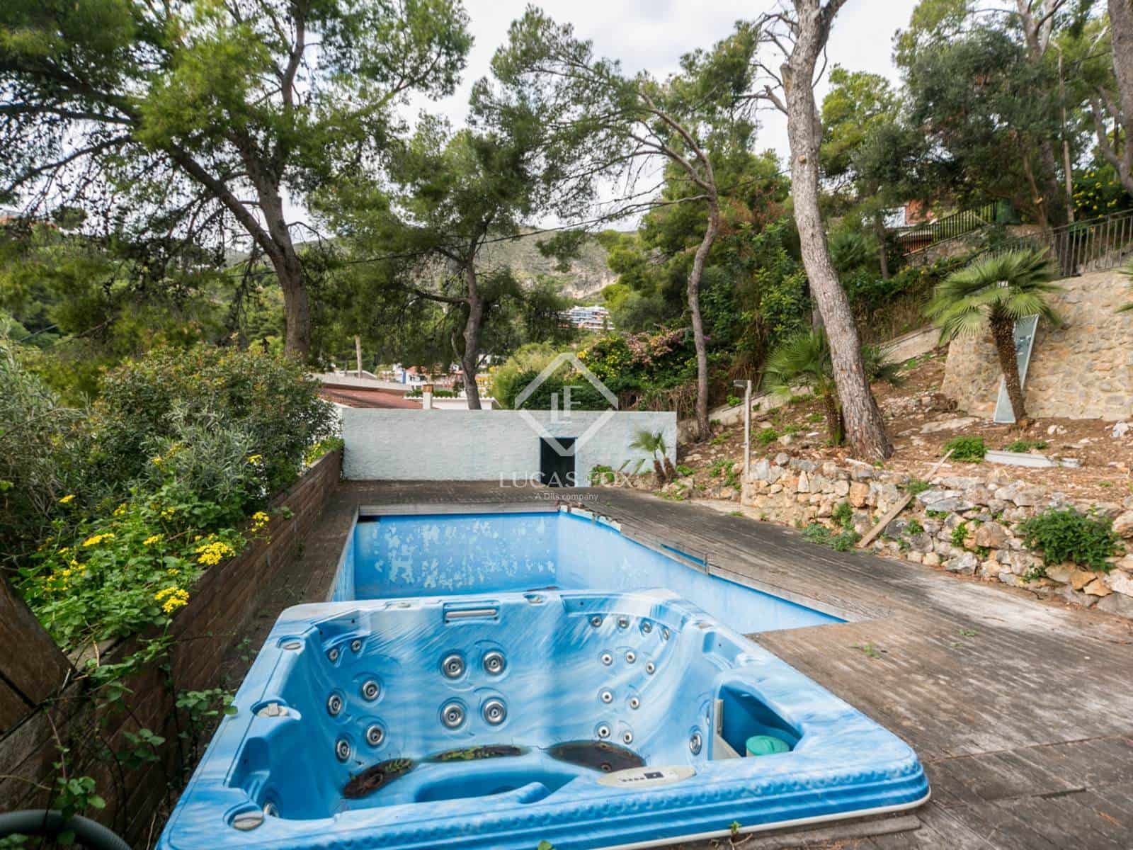 Villa til salgs i Castelldefels med svømmebasseng - € 990 000 (Ref: 9460594)