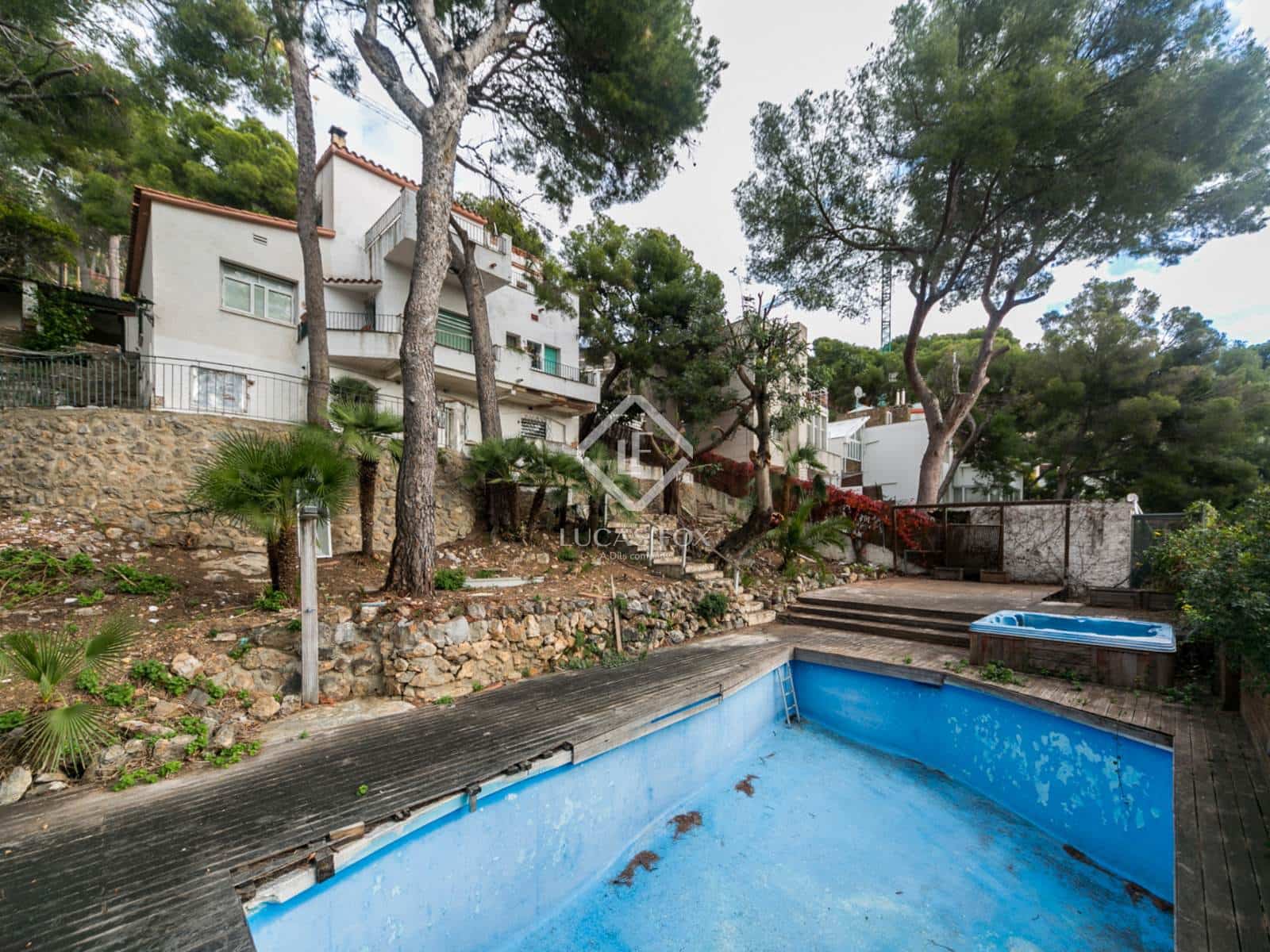 Villa til salgs i Castelldefels med svømmebasseng - € 990 000 (Ref: 9460594)
