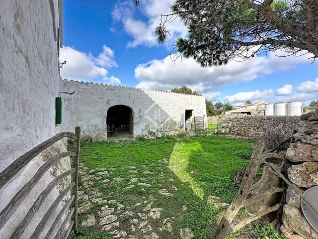 5 Zimmer Finca/Landgut zu verkaufen in Es Castell mit Garage - 1.950.000 € (Ref: 9462765)