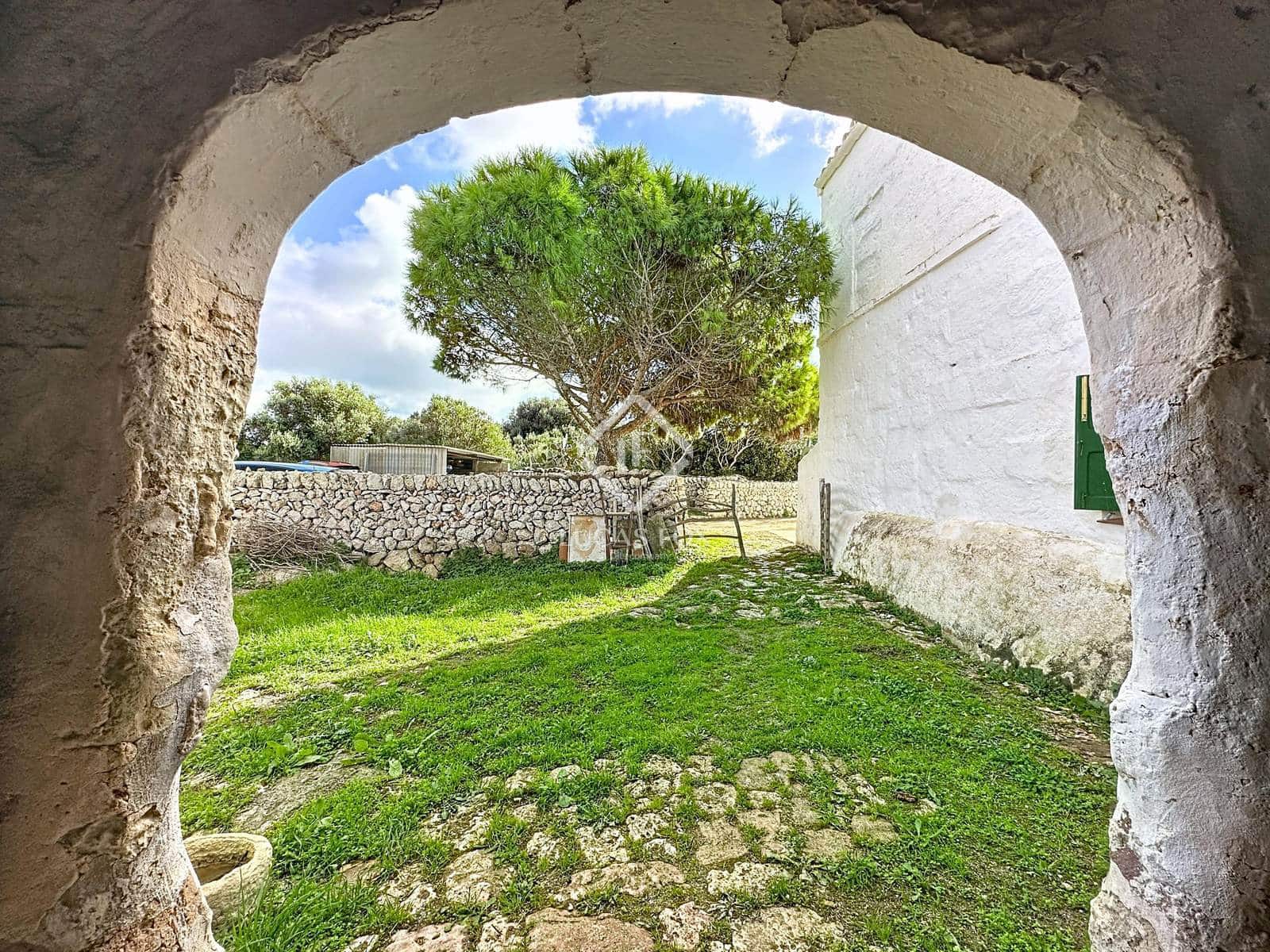 5 Zimmer Finca/Landgut zu verkaufen in Es Castell mit Garage - 1.950.000 € (Ref: 9462765)