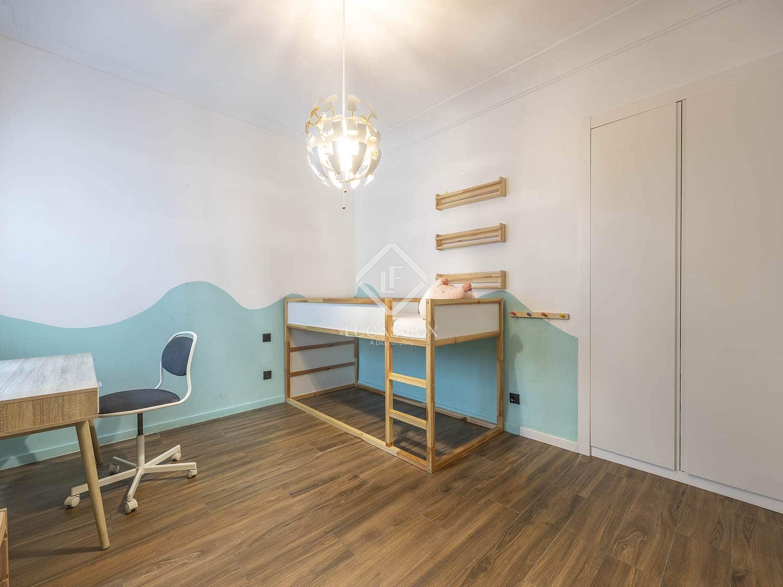 3 Zimmer Apartment zu vermieten in Valencia Stadt mit Garage - 2.300 € (Ref: 9462906)