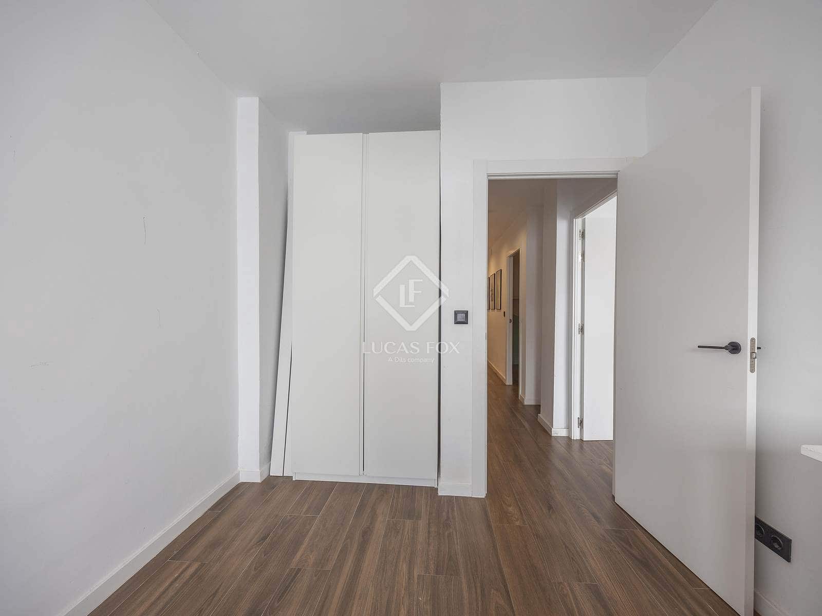 3 Zimmer Apartment zu vermieten in Valencia Stadt mit Garage - 2.300 € (Ref: 9462906)