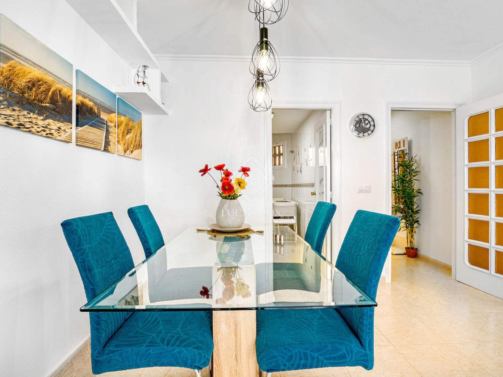 2 bedroom Apartment for sale in Calpe / Calp - € 285,000 (Ref: 9464966)