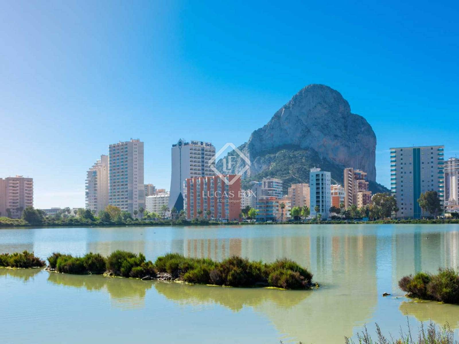 2 bedroom Apartment for sale in Calpe / Calp - € 285,000 (Ref: 9464966)