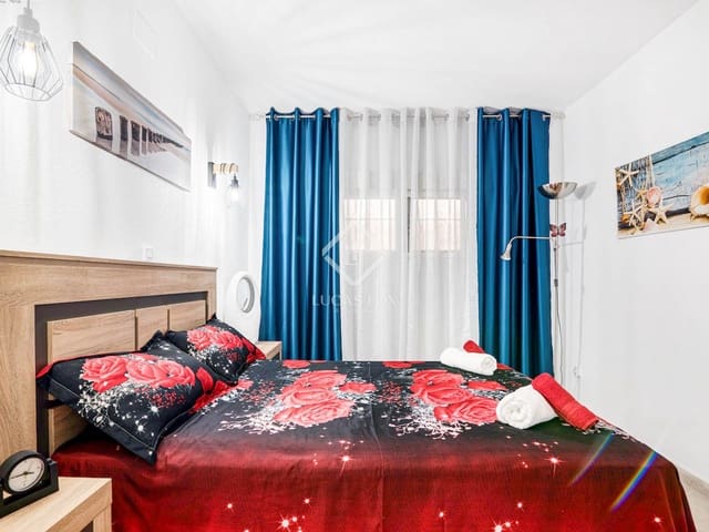 2 bedroom Apartment for sale in Calpe / Calp - € 285,000 (Ref: 9464966)