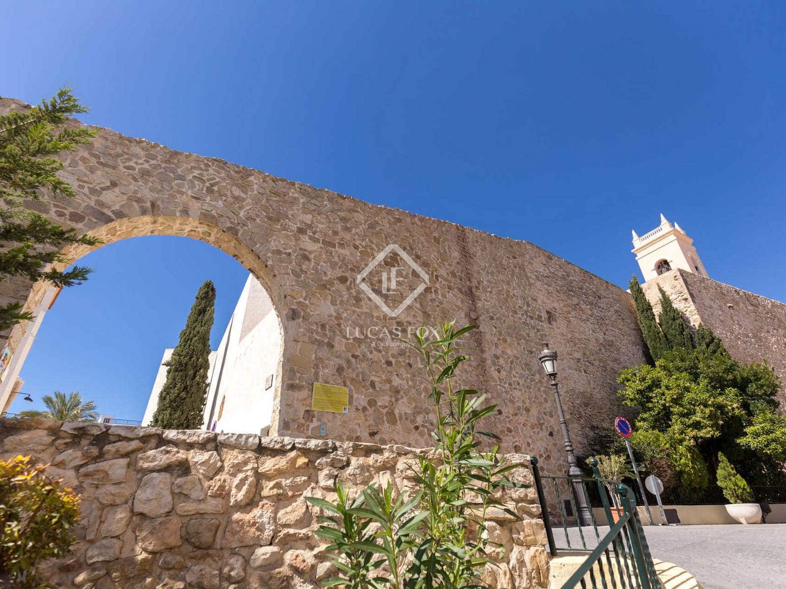 2 bedroom Apartment for sale in Calpe / Calp - € 285,000 (Ref: 9464966)