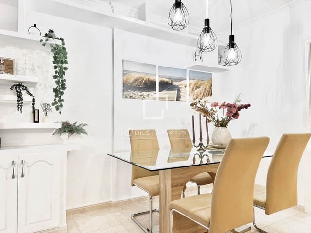 Apartamento de 2 habitaciones en Calpe / Calp en venta - 285.000 € (Ref: 9464966)