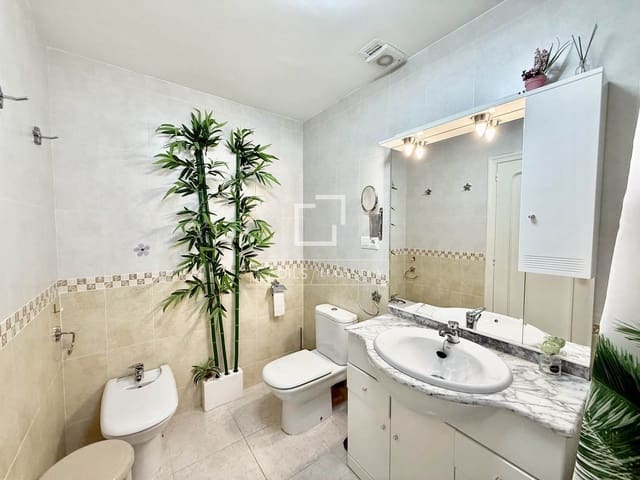 Apartamento de 2 habitaciones en Calpe / Calp en venta - 285.000 € (Ref: 9464966)