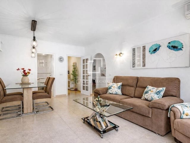2 bedroom Apartment for sale in Calpe / Calp - € 285,000 (Ref: 9464966)