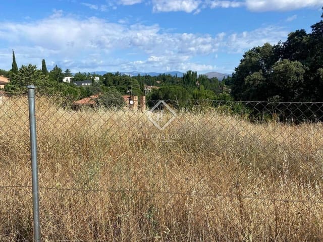 Solar/Parcela en Fuente del Fresno, San Sebastián de los Reyes en venta - 1.250.000 € (Ref: 9464968)