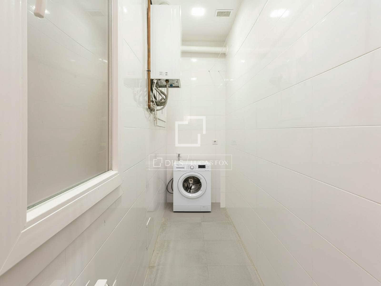 4 sypialnia Apartament na sprzedaż w Miasto Barcelona - 671 000 € (Ref: 9465902)