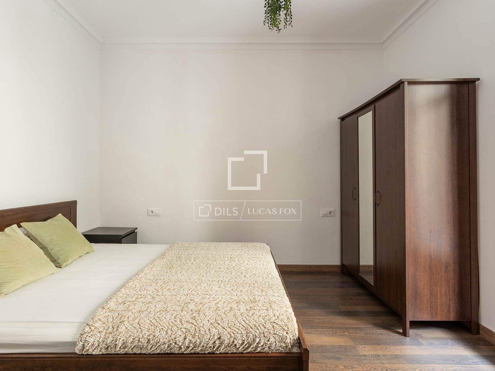 4 sypialnia Apartament na sprzedaż w Miasto Barcelona - 671 000 € (Ref: 9465902)