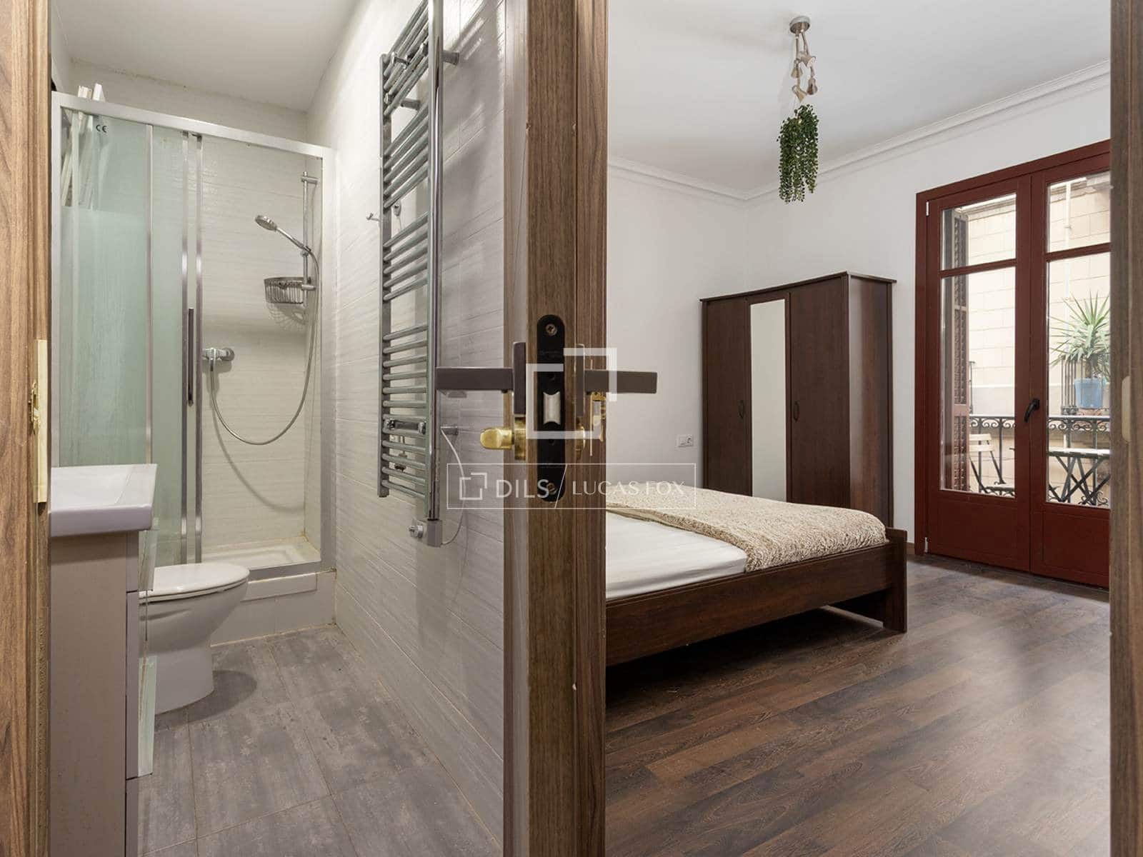 4 sypialnia Apartament na sprzedaż w Miasto Barcelona - 671 000 € (Ref: 9465902)