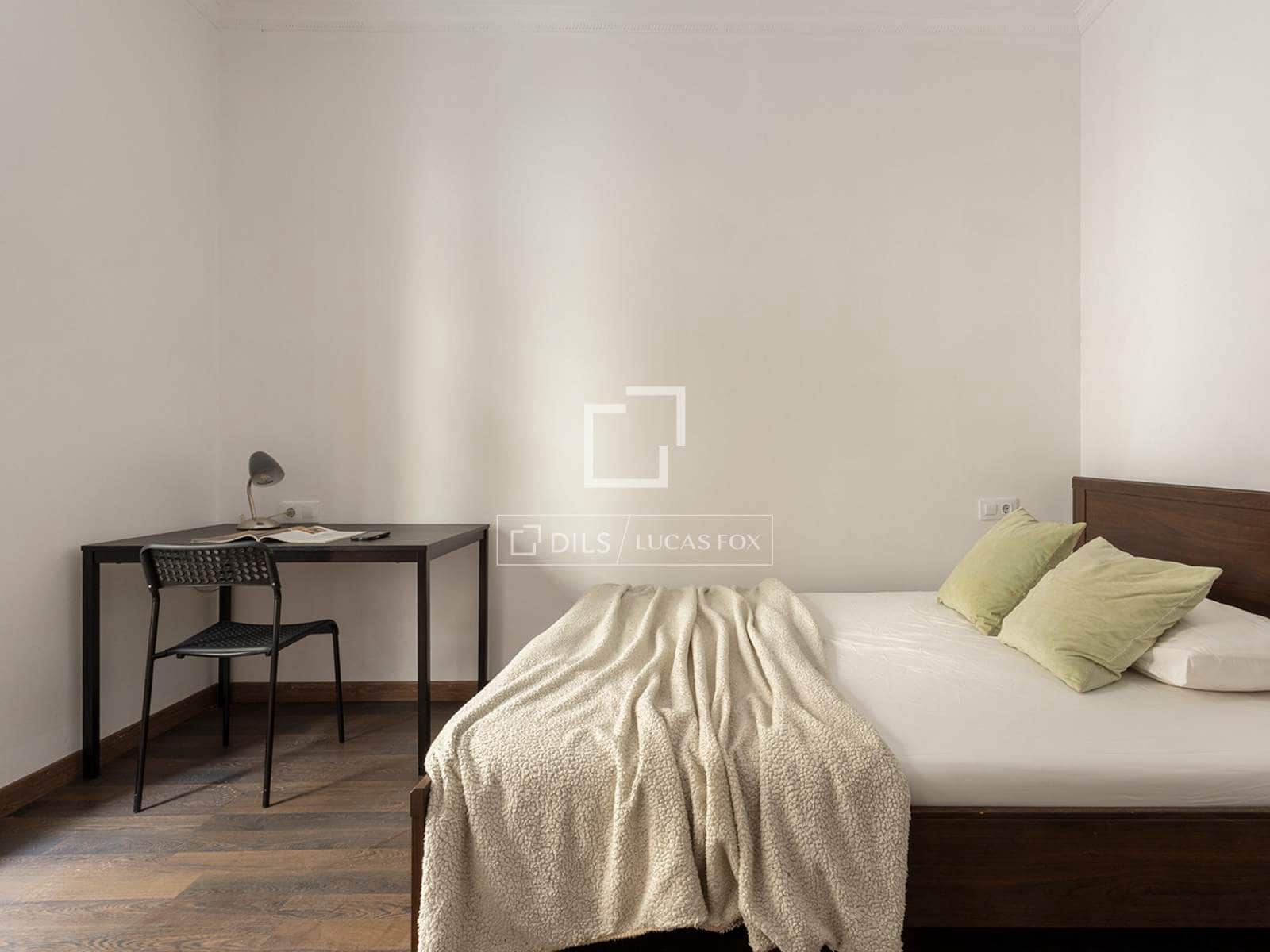 4 sypialnia Apartament na sprzedaż w Miasto Barcelona - 671 000 € (Ref: 9465902)