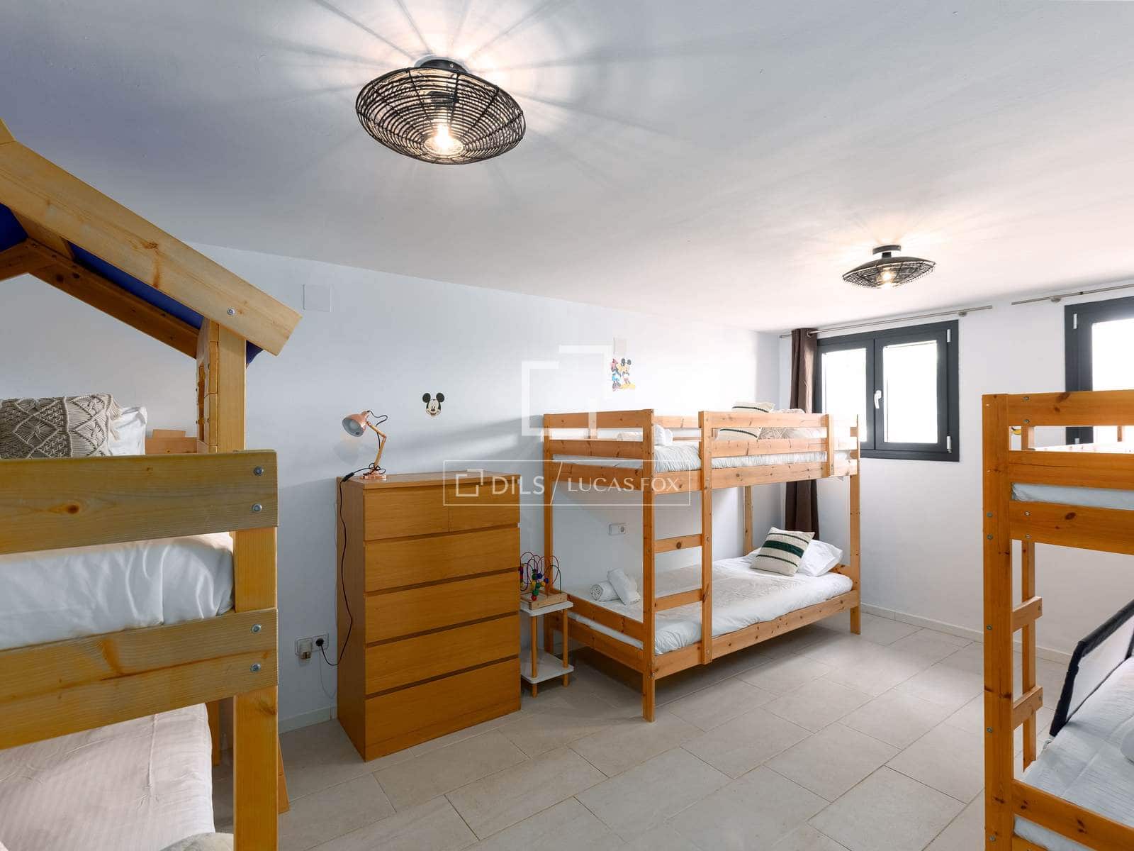 7 sovrum Villa till salu i Arenys de Munt med pool - 1 850 000 € (Ref: 9465904)