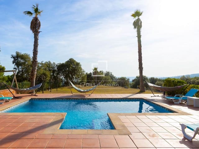 7 sovrum Villa till salu i Arenys de Munt med pool - 1 850 000 € (Ref: 9465904)