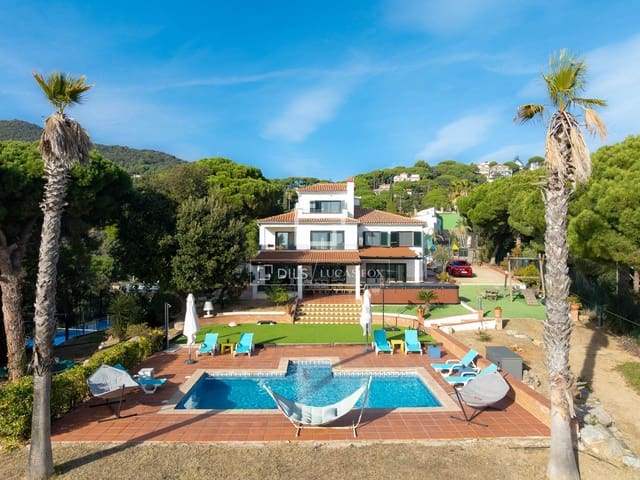 7 sovrum Villa till salu i Arenys de Munt med pool - 1 850 000 € (Ref: 9465904)