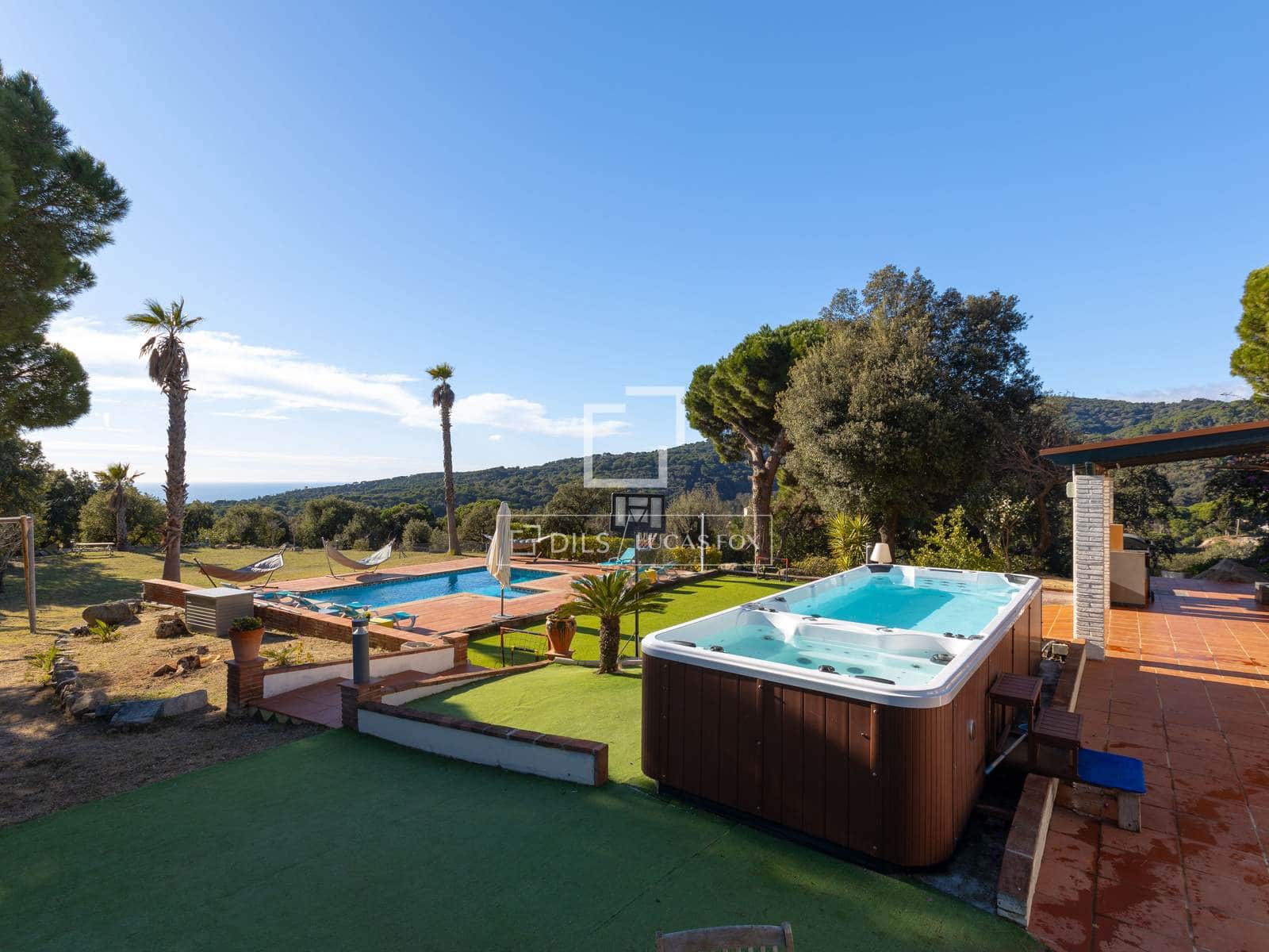 7 sypialnia Willa na sprzedaż w Arenys de Munt z basenem - 1 850 000 € (Ref: 9465904)