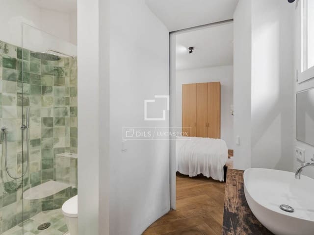 2 bedroom Apartment for sale in Palma de Mallorca - € 540,000 (Ref: 9465906)