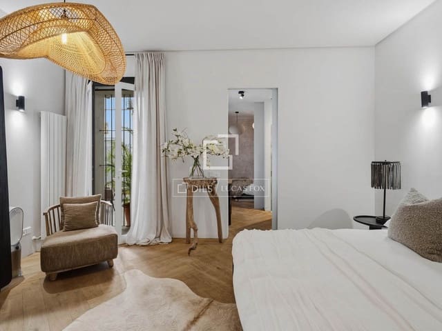 2 bedroom Apartment for sale in Palma de Mallorca - € 540,000 (Ref: 9465906)