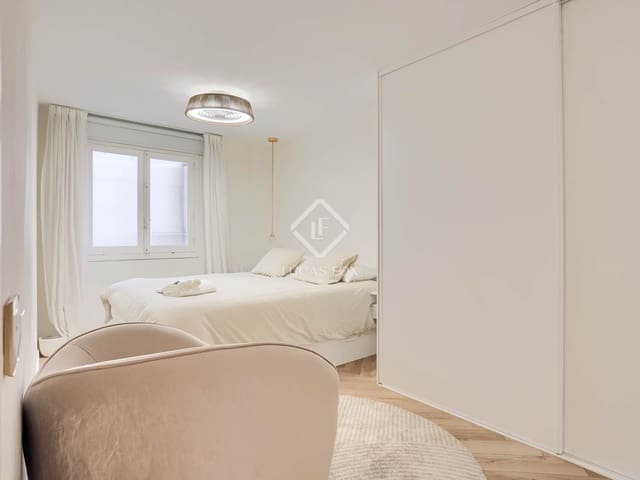 3 slaapkamer Appartement te huur in Palma de Mallorca met garage - € 3.500 (Ref: 9465907)