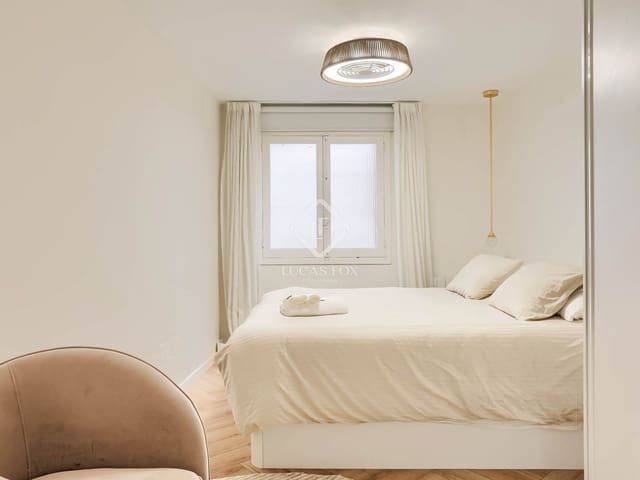 3 slaapkamer Appartement te huur in Palma de Mallorca met garage - € 3.500 (Ref: 9465907)