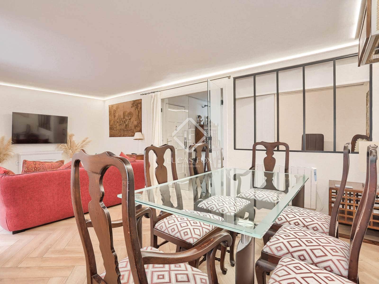 3 slaapkamer Appartement te huur in Palma de Mallorca met garage - € 3.500 (Ref: 9465907)