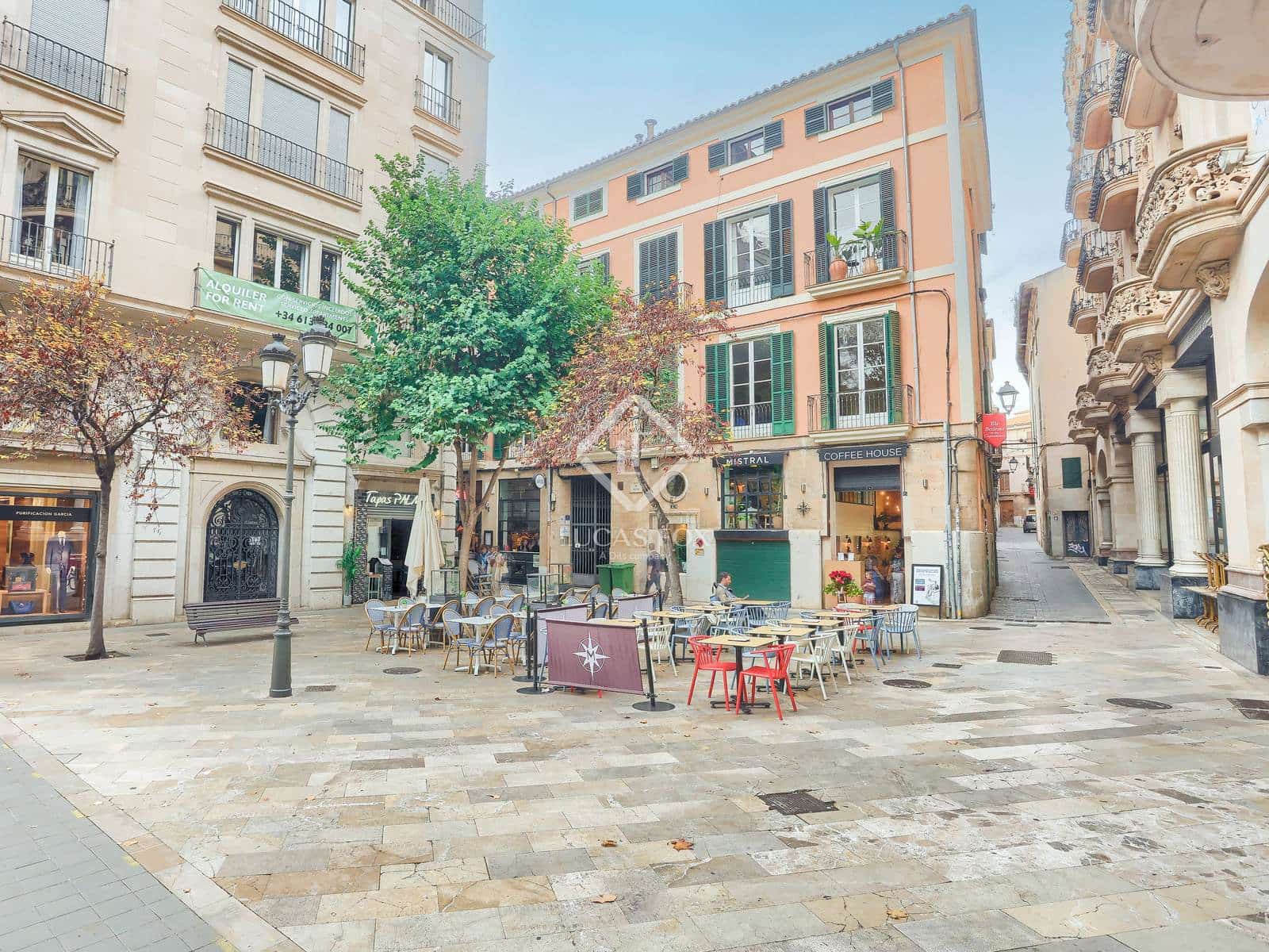 3 slaapkamer Appartement te huur in Palma de Mallorca met garage - € 3.500 (Ref: 9465907)