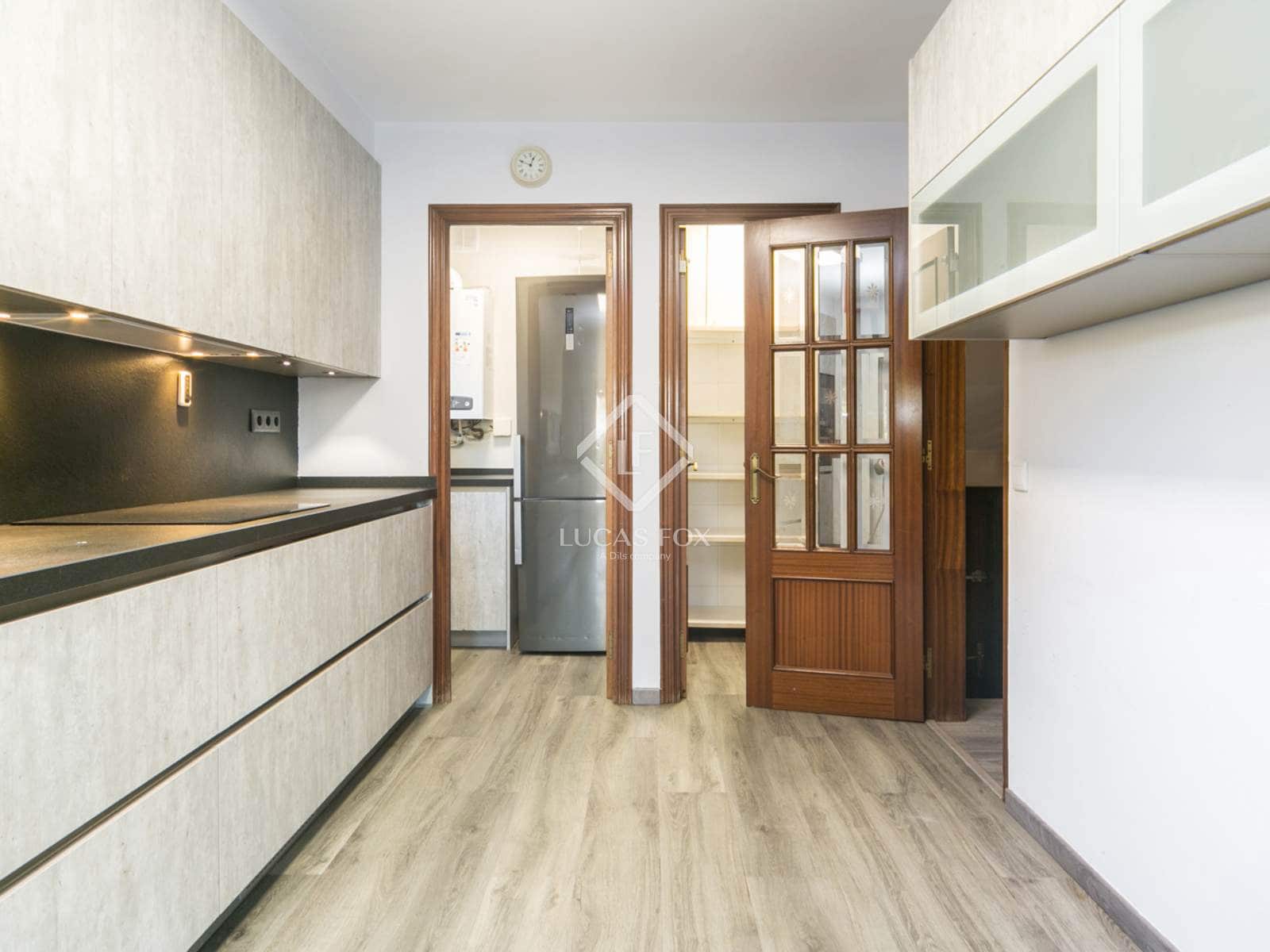 6 quarto Moradia para arrendar em Gava com piscina garagem - 5 500 € (Ref: 9465908)