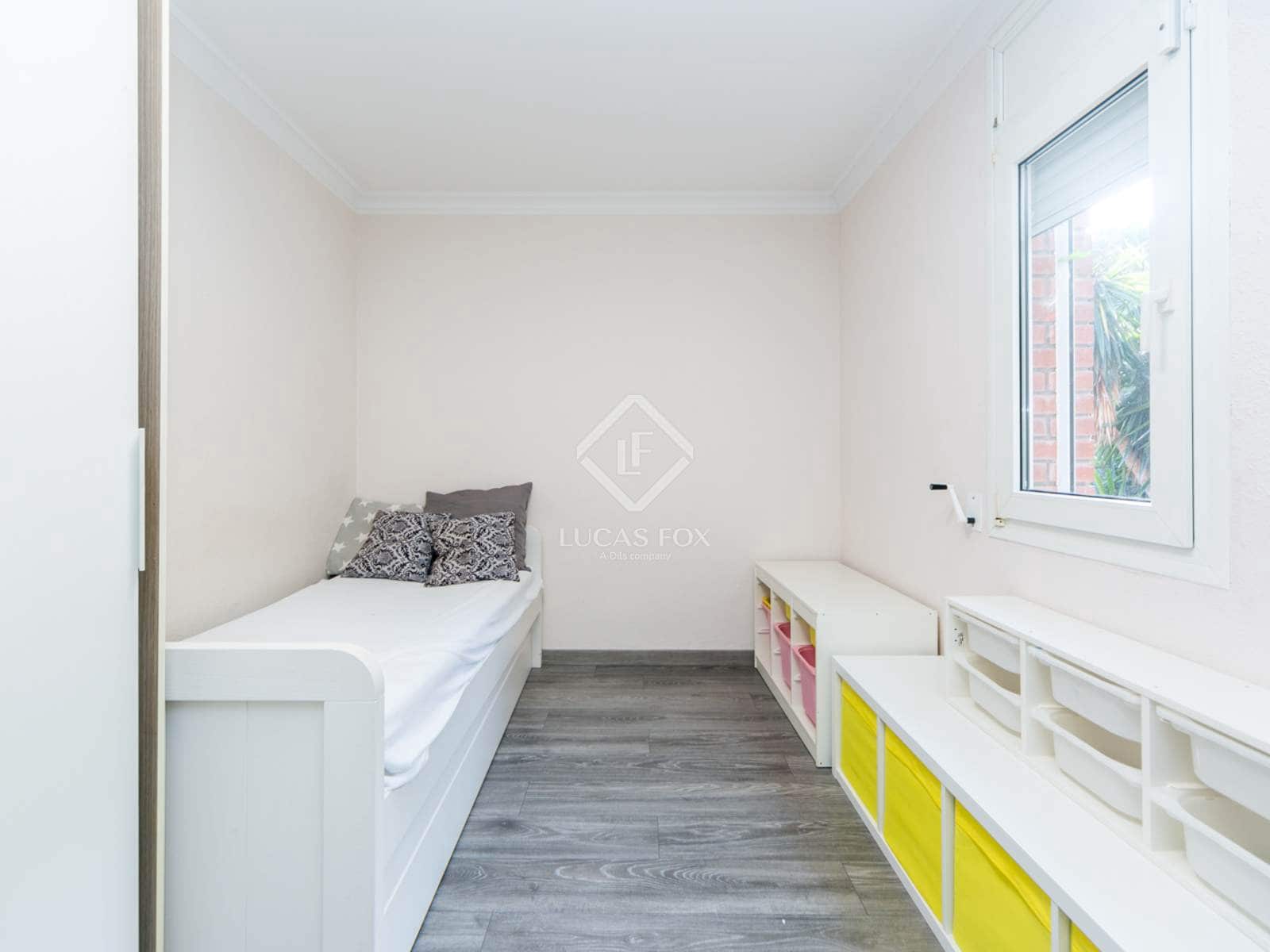 6 quarto Moradia para arrendar em Gava com piscina garagem - 5 500 € (Ref: 9465908)