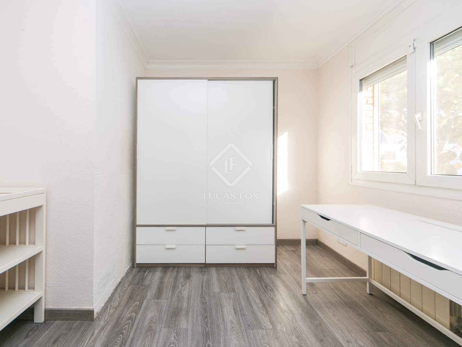 6 quarto Moradia para arrendar em Gava com piscina garagem - 5 500 € (Ref: 9465908)