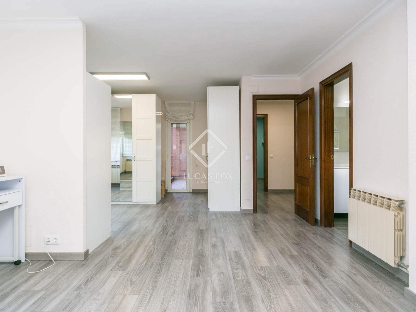 6 quarto Moradia para arrendar em Gava com piscina garagem - 5 500 € (Ref: 9465908)