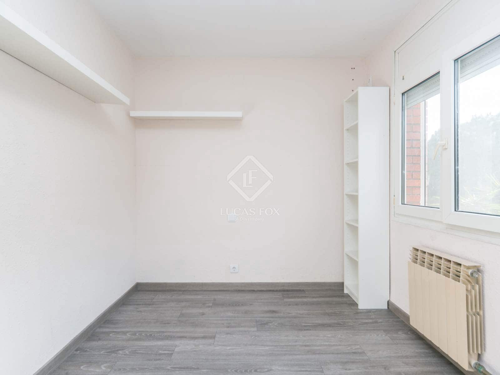 6 quarto Moradia para arrendar em Gava com piscina garagem - 5 500 € (Ref: 9465908)