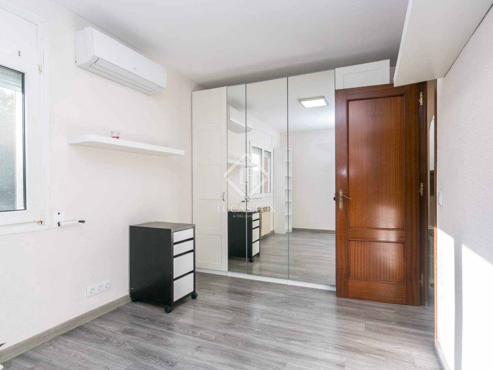 6 quarto Moradia para arrendar em Gava com piscina garagem - 5 500 € (Ref: 9465908)