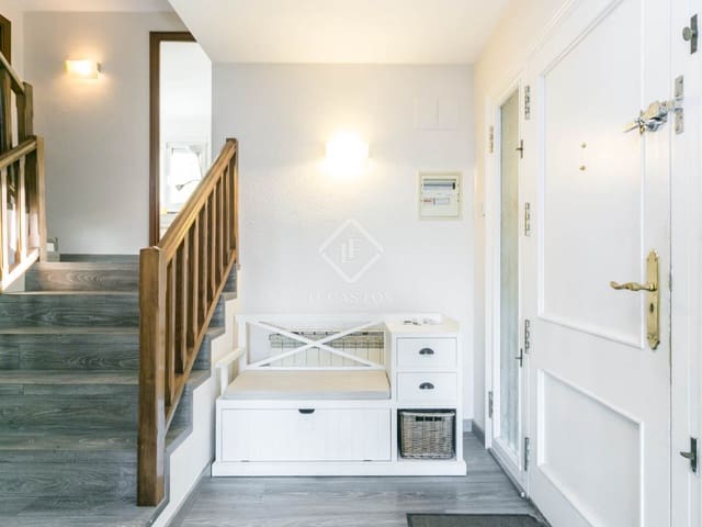 6 slaapkamer Villa te huur in Gavà met zwembad garage - € 5.500 (Ref: 9465908)