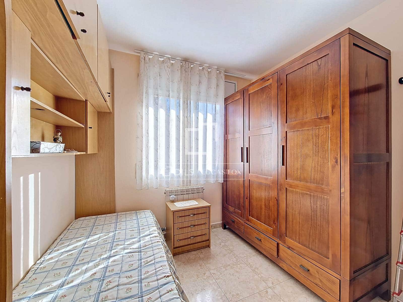 5 Zimmer Villa zu verkaufen in Vilanova i la Geltru mit Garage - 335.000 € (Ref: 9466174)