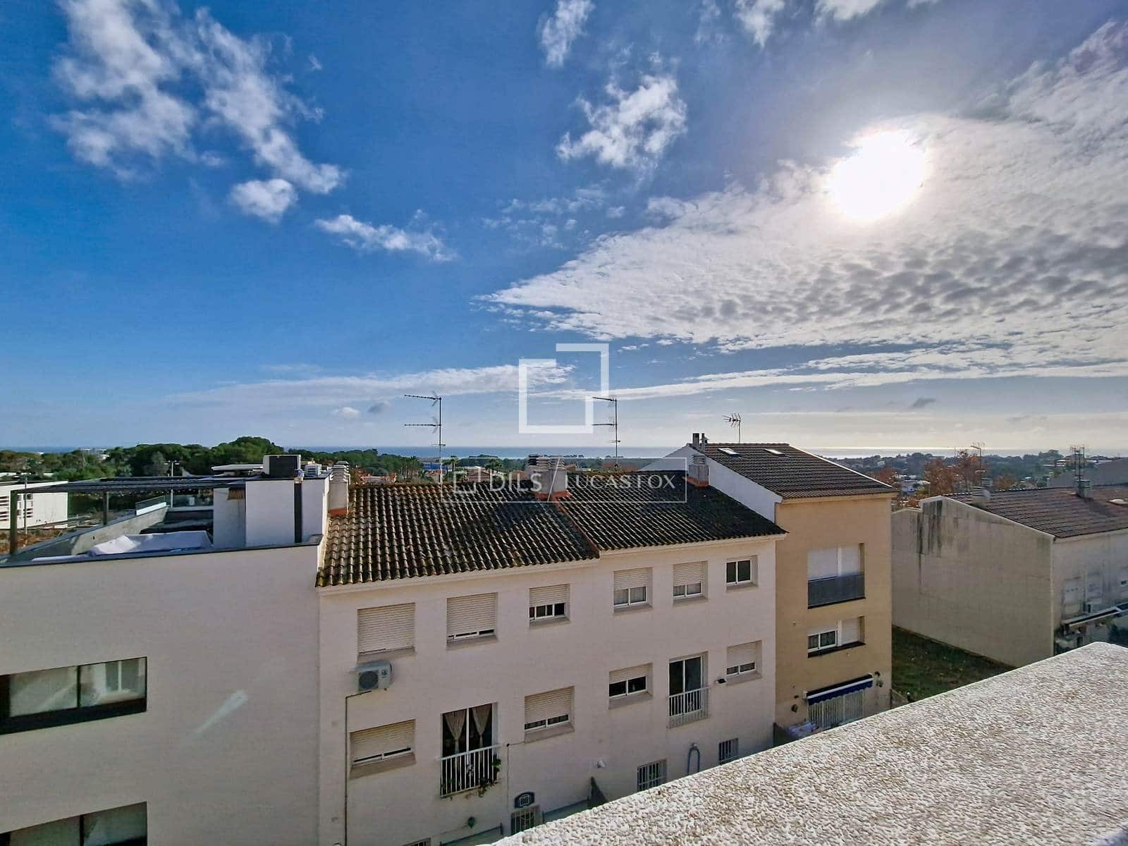 5 Zimmer Villa zu verkaufen in Vilanova i la Geltru mit Garage - 335.000 € (Ref: 9466174)