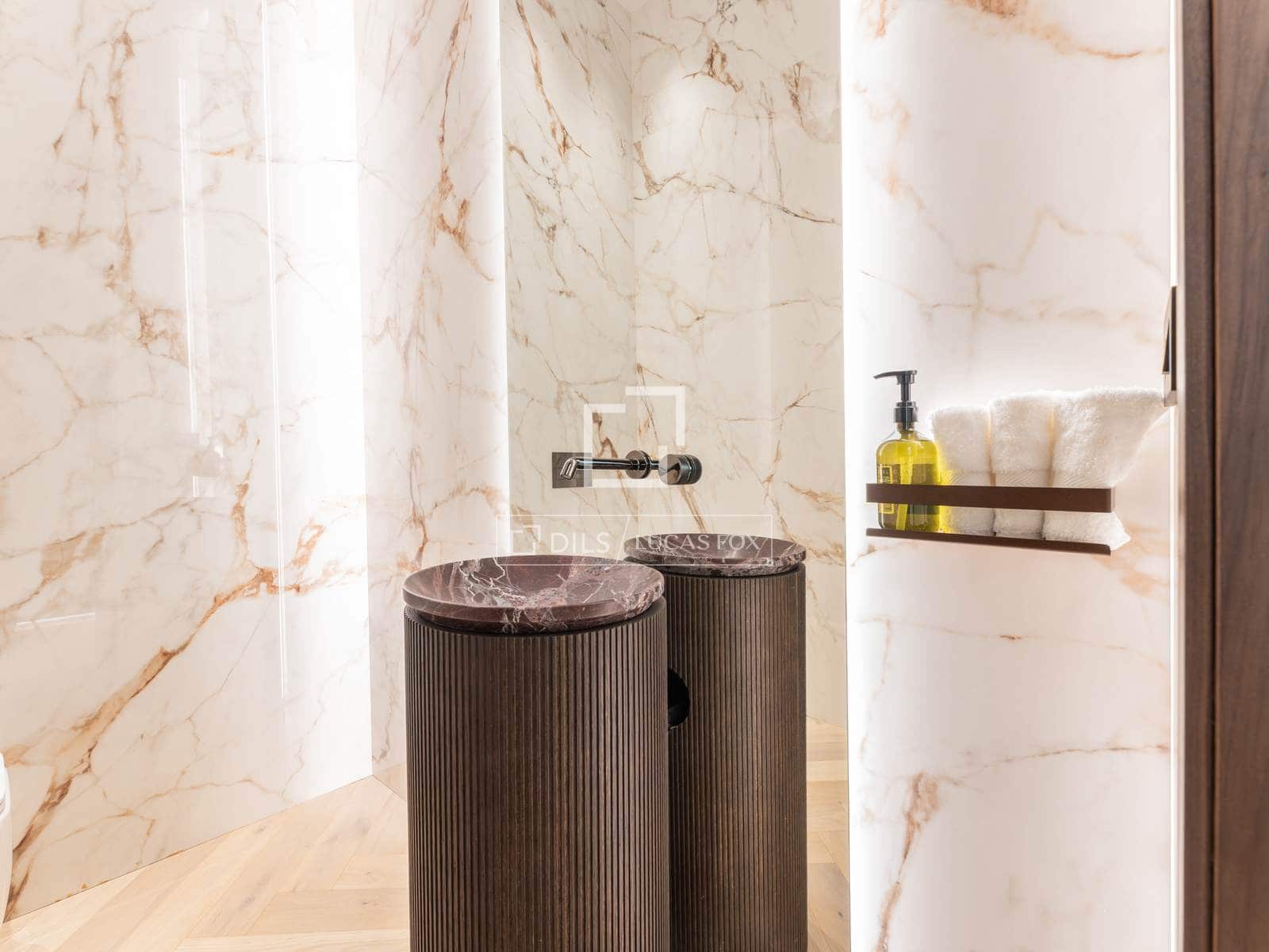 5 chambre Appartement à vendre à Valence ville - 3 900 000 € (Ref: 9466175)