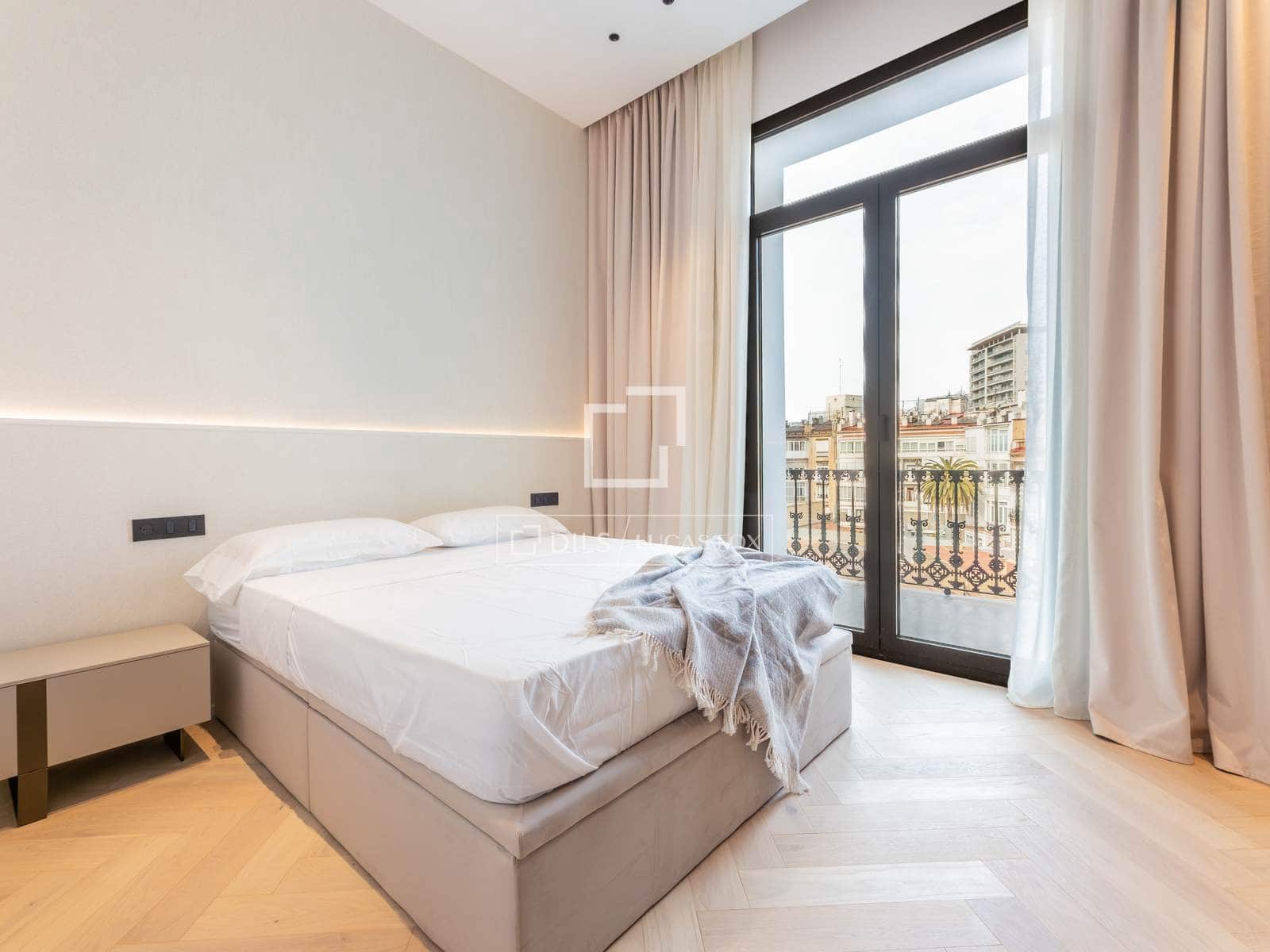 5 chambre Appartement à vendre à Valence ville - 3 900 000 € (Ref: 9466175)