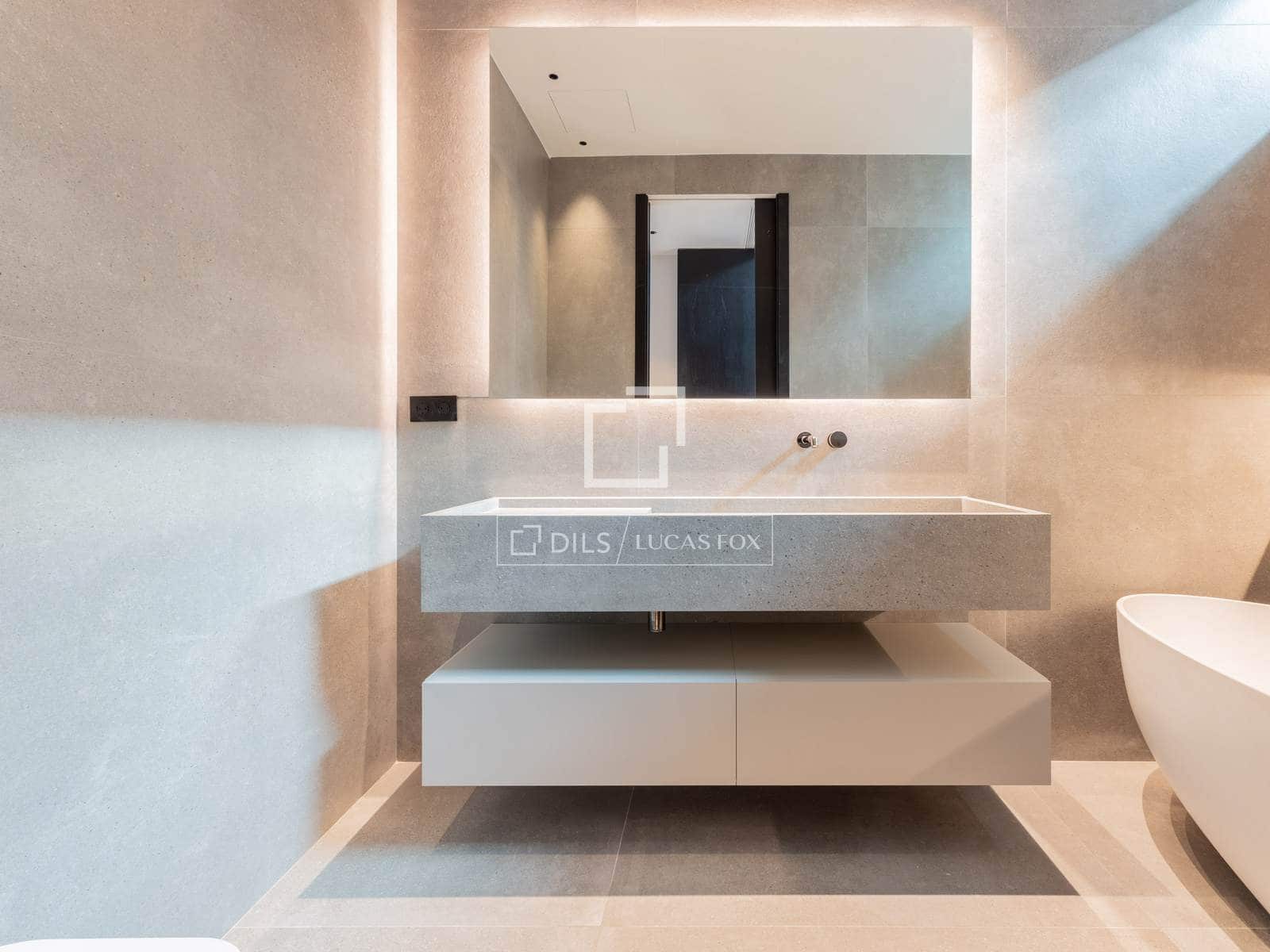 5 chambre Appartement à vendre à Valence ville - 3 900 000 € (Ref: 9466175)