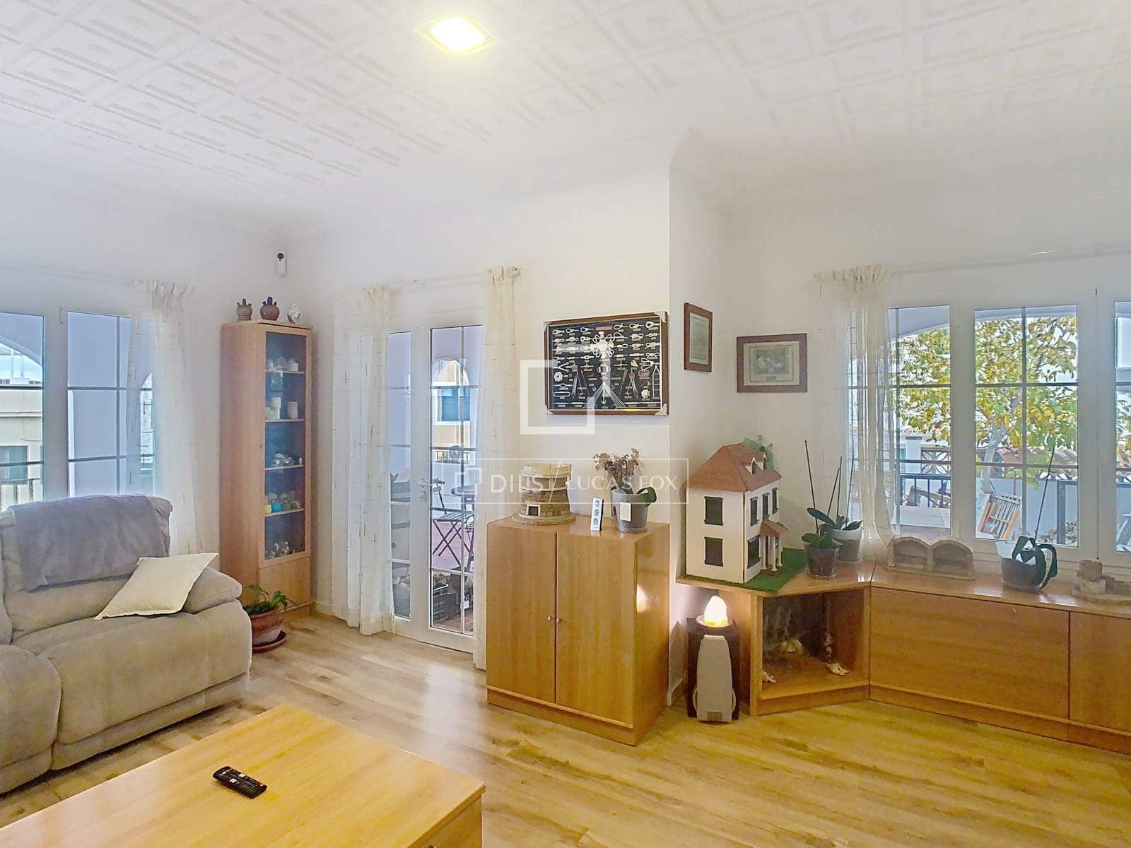 5 chambre Villa/Maison à vendre à Es Castell avec piscine garage - 745 000 € (Ref: 9467848)