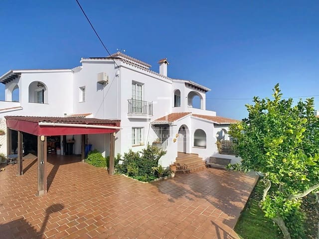 5 sovrum Villa till salu i Es Castell med pool garage - 745 000 € (Ref: 9467848)