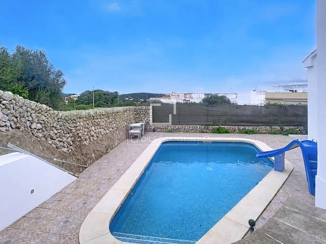 5 sovrum Villa till salu i Es Castell med pool garage - 745 000 € (Ref: 9467848)
