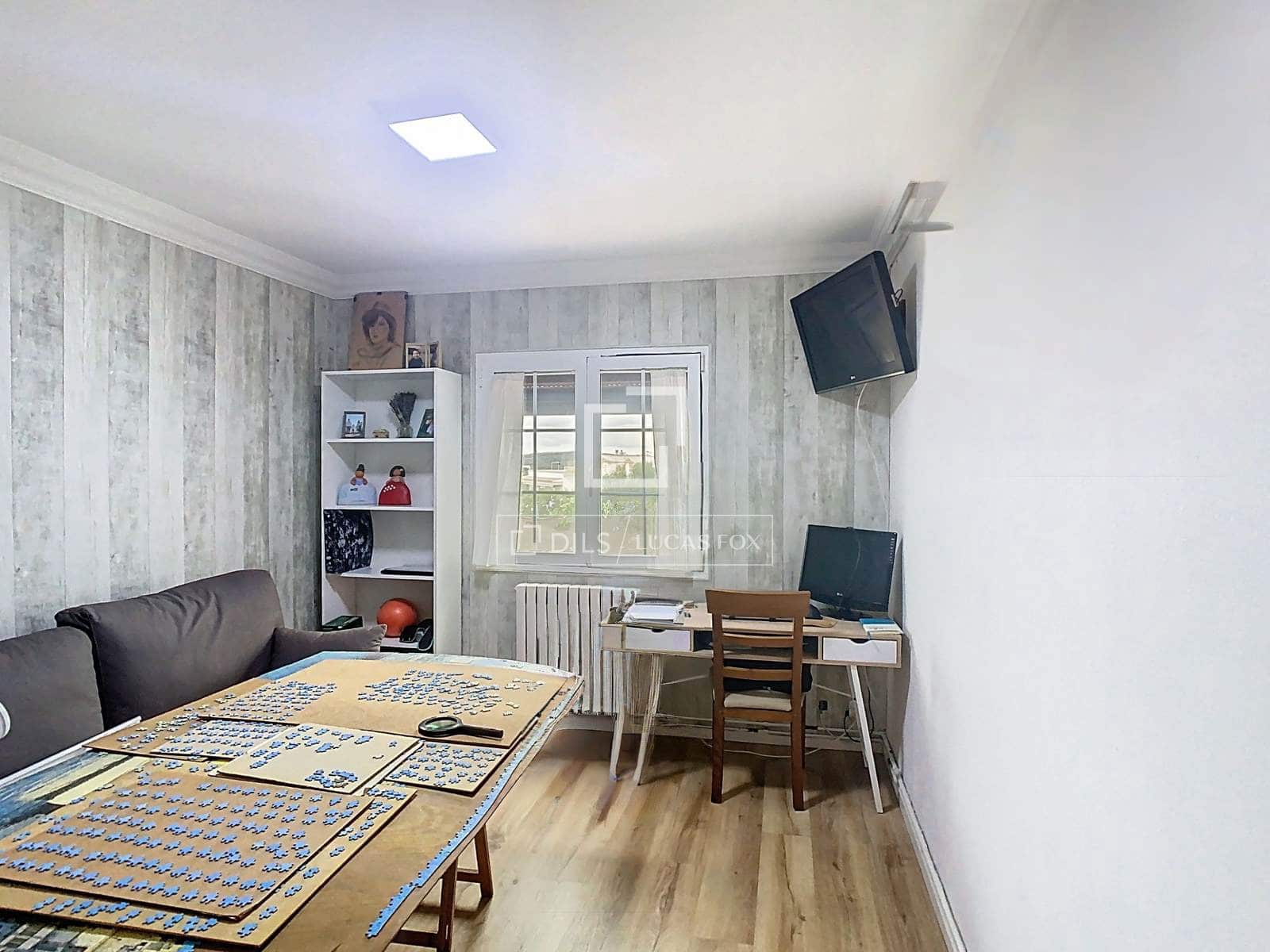 5 chambre Villa/Maison à vendre à Es Castell avec piscine garage - 745 000 € (Ref: 9467848)