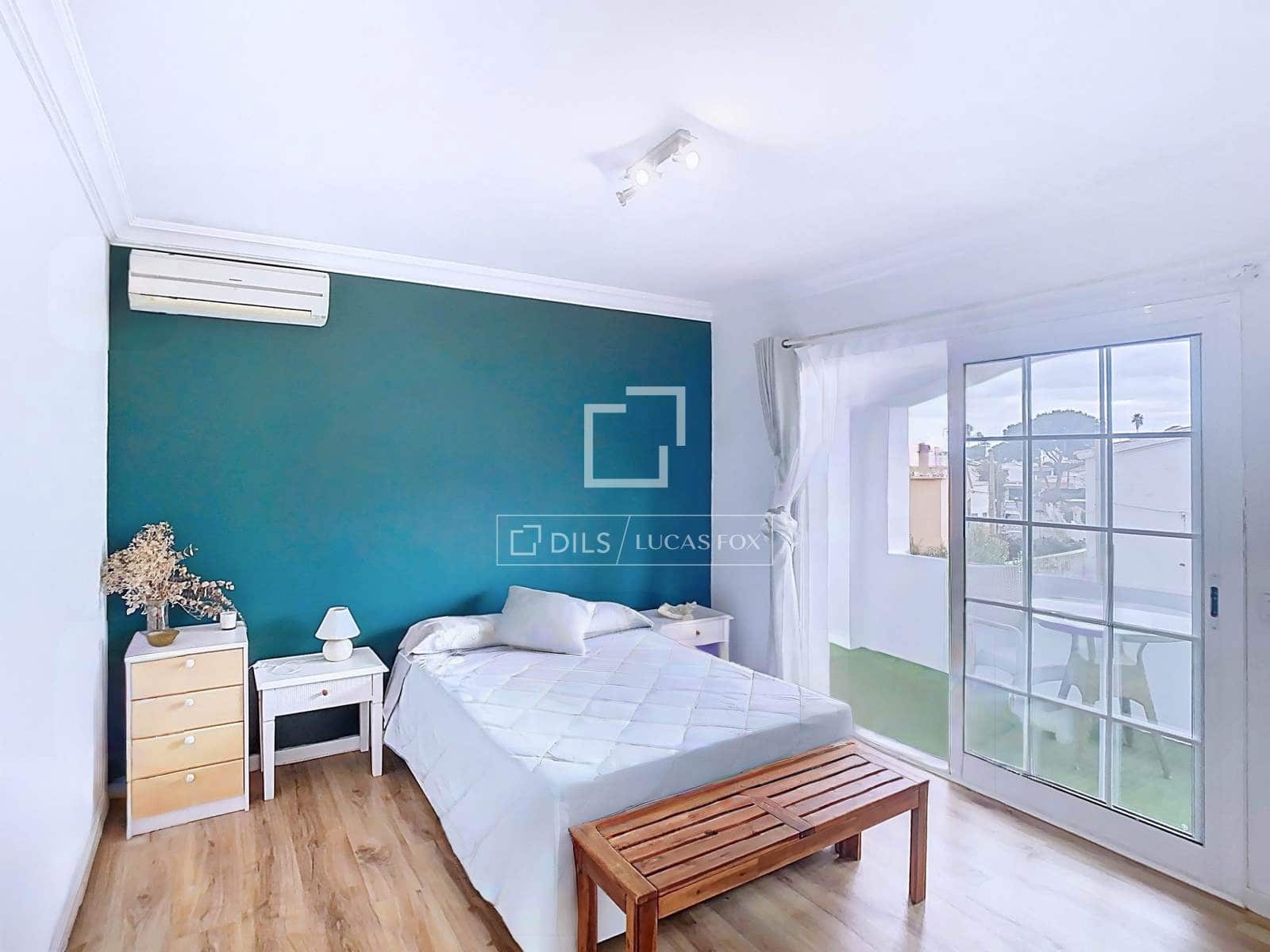 5 chambre Villa/Maison à vendre à Es Castell avec piscine garage - 745 000 € (Ref: 9467848)