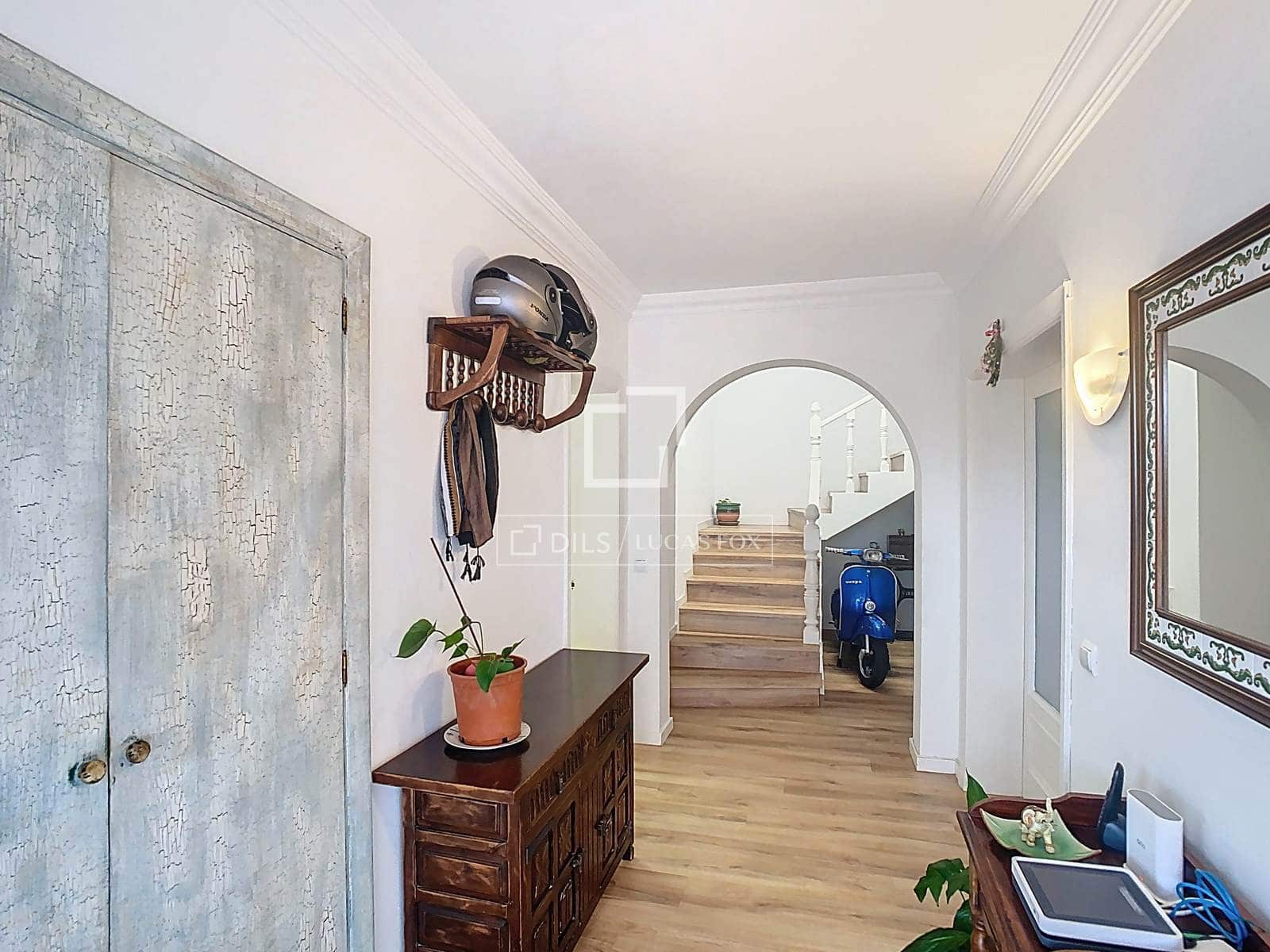 5 chambre Villa/Maison à vendre à Es Castell avec piscine garage - 745 000 € (Ref: 9467848)