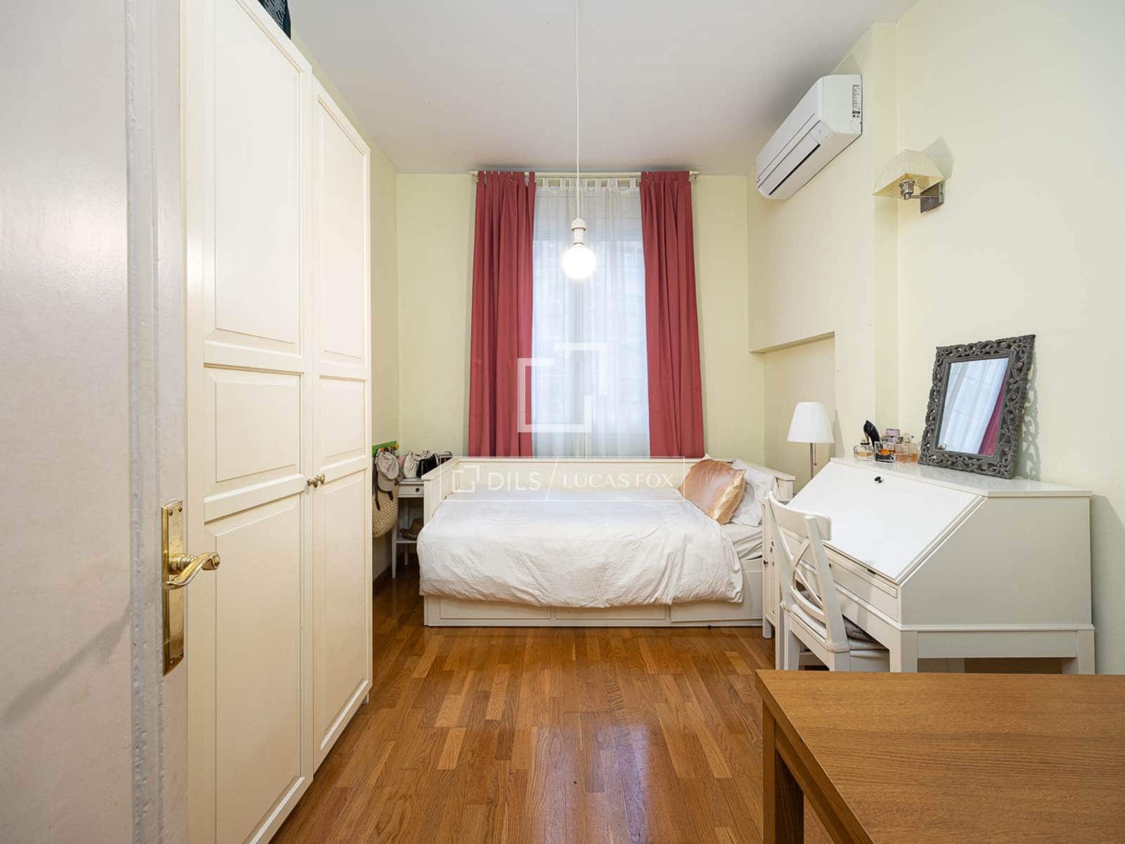 6 slaapkamer Appartement te koop in Barcelona stad - € 1.500.000 (Ref: 9468810)