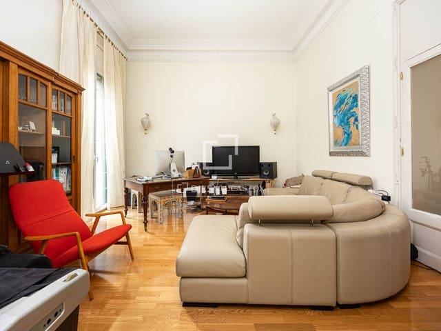 6 slaapkamer Appartement te koop in Barcelona stad - € 1.500.000 (Ref: 9468810)