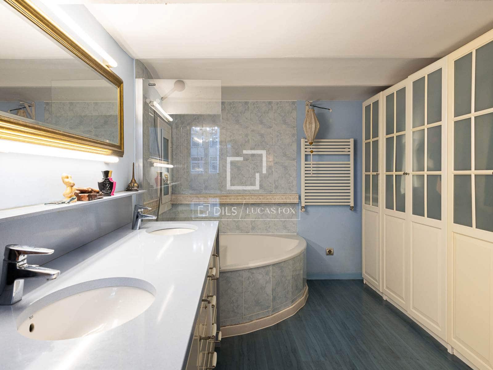 6 slaapkamer Appartement te koop in Barcelona stad - € 1.500.000 (Ref: 9468810)